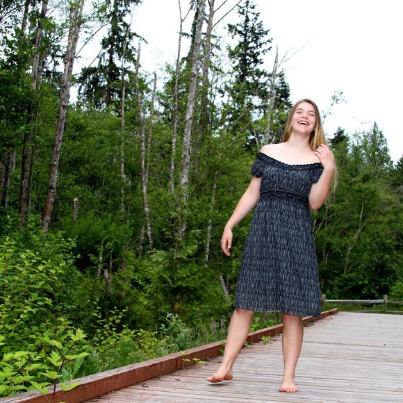 🥂🥂MAX STUDIO Evening Midi Dress🥂🥂 - Picture 2 of 8